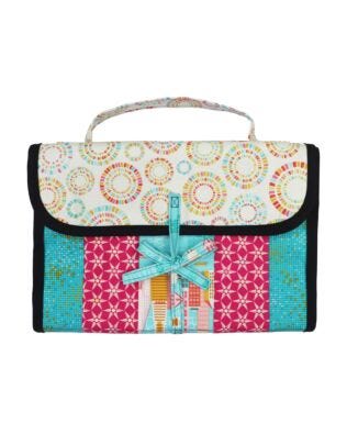 Hanging Travel Organizer Bag Quilt-As-You-Go Kit with Zippity-Do-Done Zipper