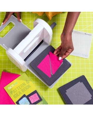GO! Me® Fabric Cutter Starter Set