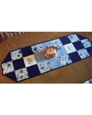 GO! Tea Time Blues Table Topper Pattern (AV-125e)