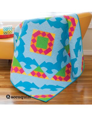 GO! Drunkard's Path Summer Combo Quilt Pattern (PQ10516)
