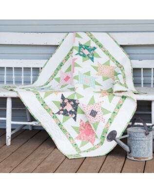 GO! Qube 8" Twirling Petals Quilt (PQ11056)