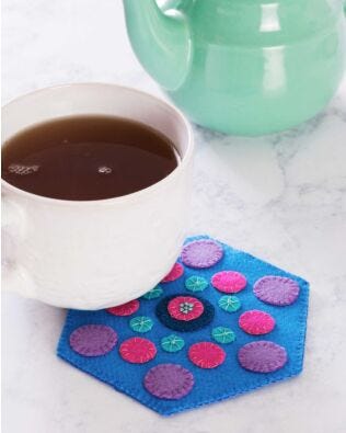 GO! Circles Hexagon Wool Mug Rug Pattern