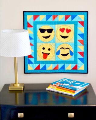 GO! Celebrate Emojis Wall Hanging Pattern