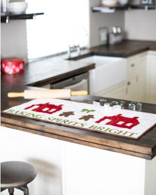 GO! Baking Spirits Bright Table Runner Pattern