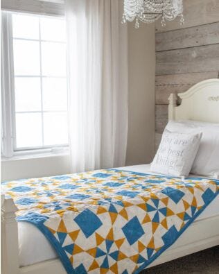GO! Morning Star Tricolor Quilt Pattern