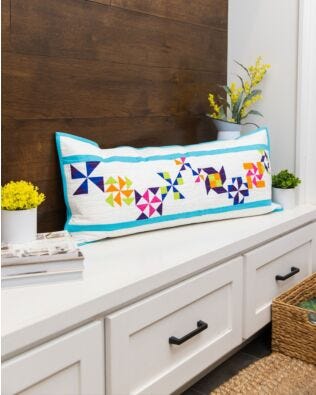 GO! Twist and Turn Bench Pillow Pattern