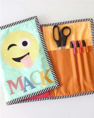 GO! Emoji Travel Journal Pattern