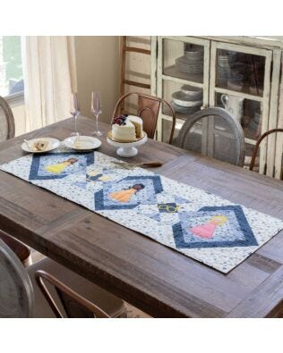 GO! Hugs and Kisses Wedding Table Runner Pattern