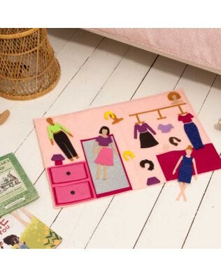 GO! Doll Dress Up Play Folder Pattern