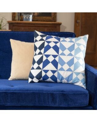 GO! Twist and Turn Pillow Cover Pattern