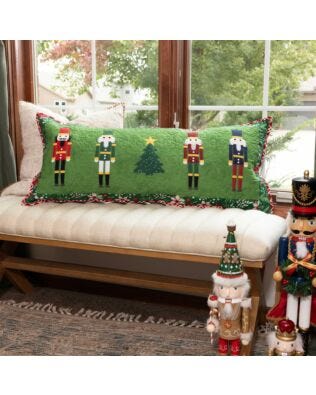 GO! March of the Nutcrackers Bench Pillow Pattern