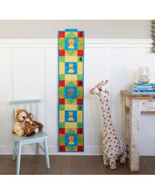 GO! Baby Zoo Animals Grow With Me Wall Chart Pattern