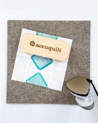 GO! Quilters Clapper-8"
