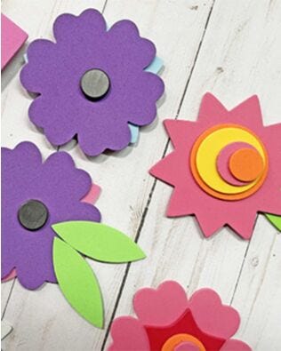 GO! No Sew Floral Magnets Pattern