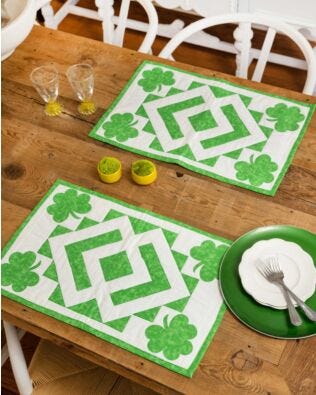 GO! Lucky Charms Placemats Pattern