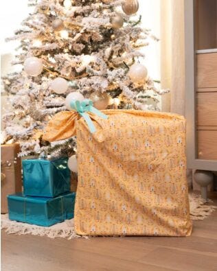 GO! Santa's Gift Sack by Carolina Moore Pattern