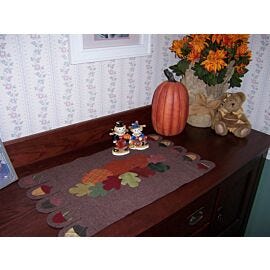 GO! Acorn Penny Table Runner Pattern