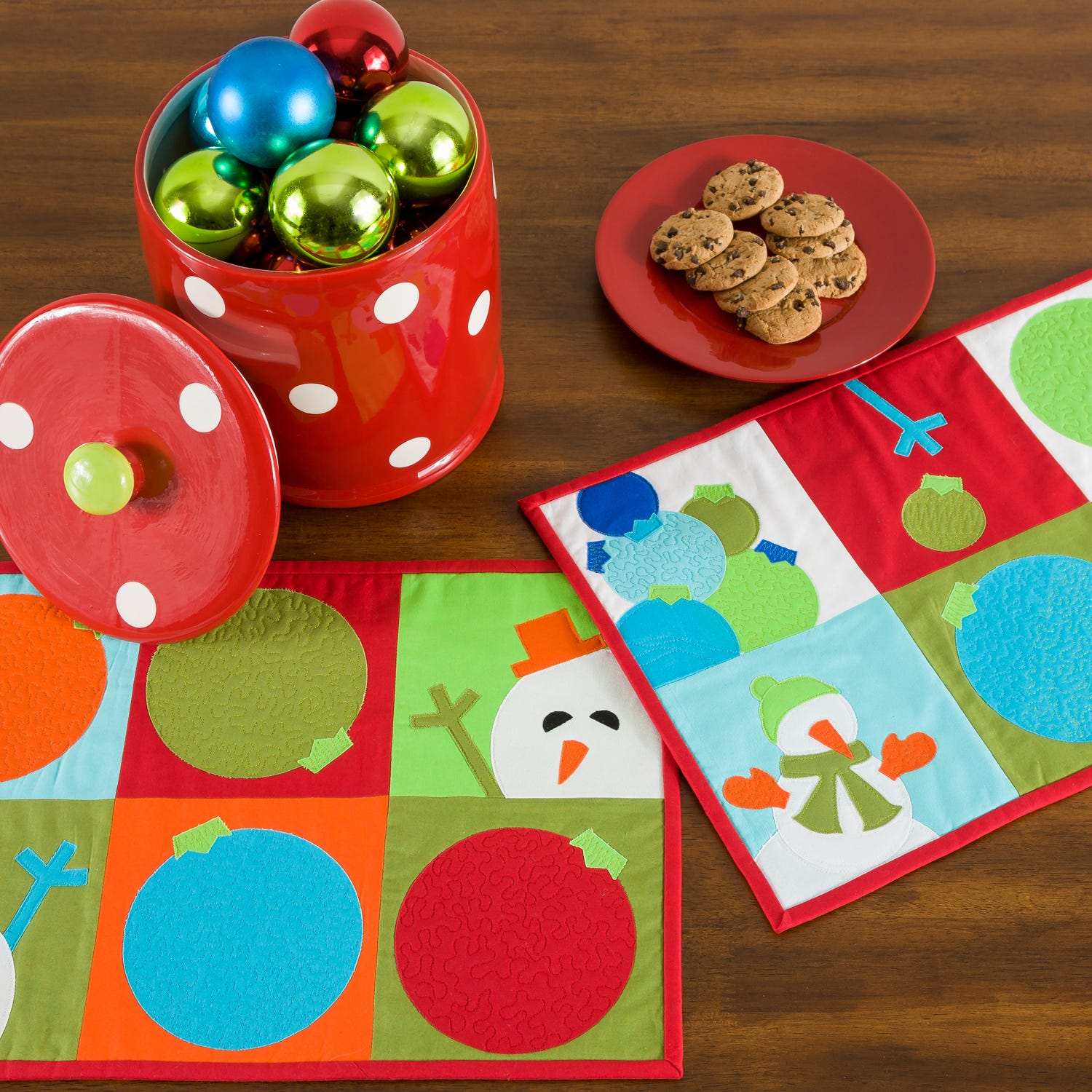 AccuQuilt GO! FREE Snowman Games Placemats Pattern