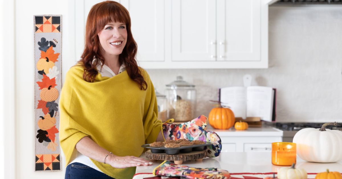 A Fall Favorite Wall Hanging with a New Look