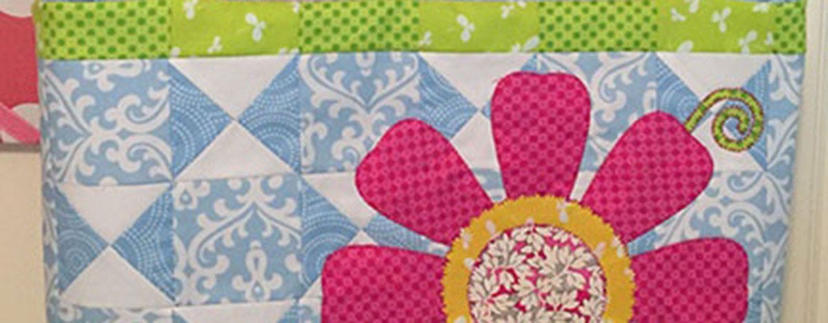 Daisy's Tote Bag by Heidi Pridemore