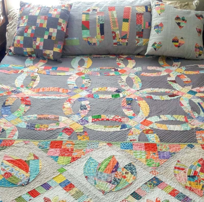 How to Make a Double Wedding Ring Quilt – The Little Mushroom Cap: A  Quilting Blog