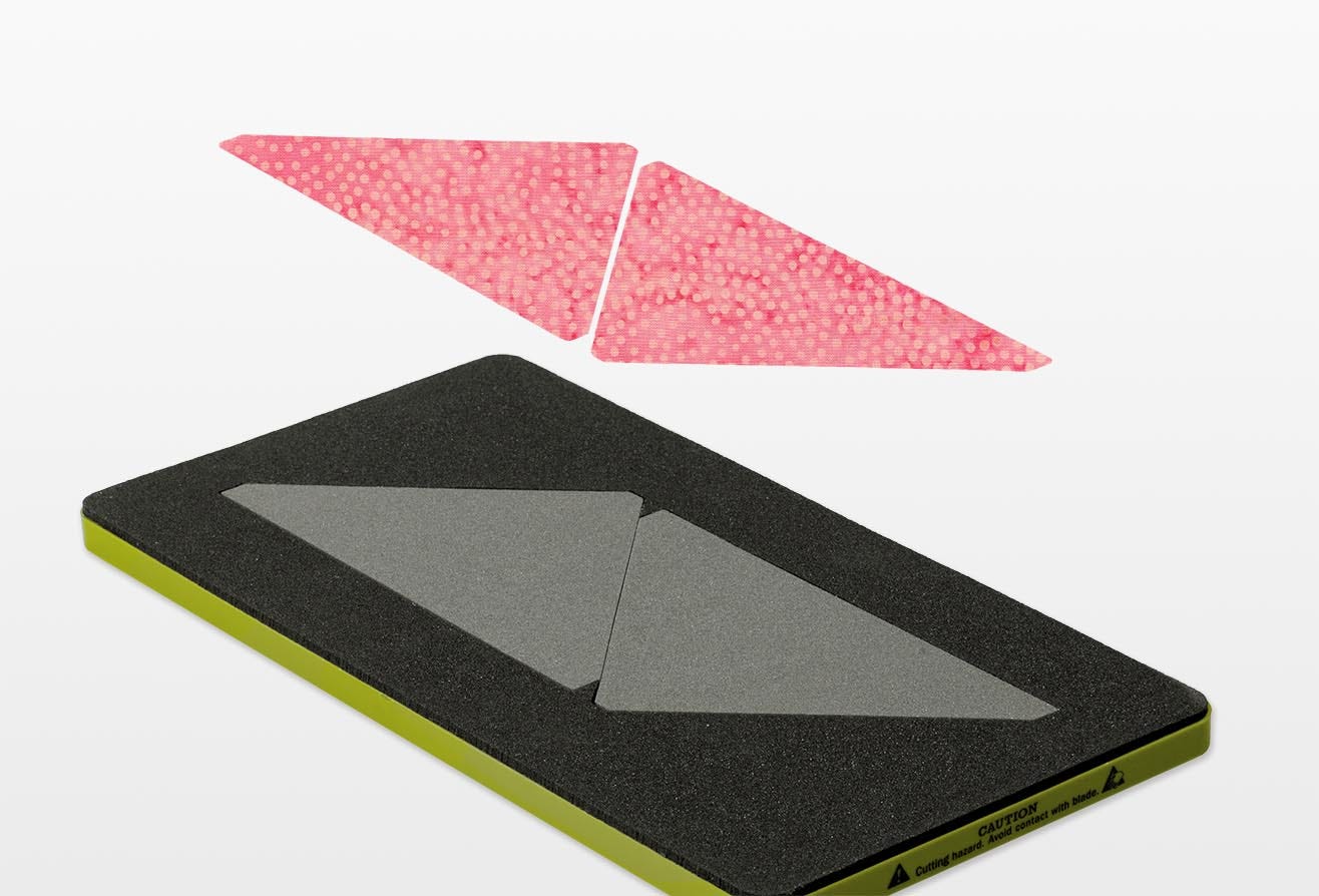 55002-square-triangle-fabric-short