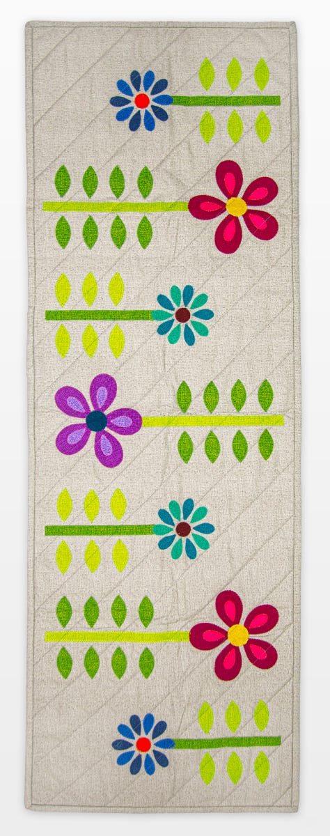 GO! Flower Pops Table Runner Free Pattern