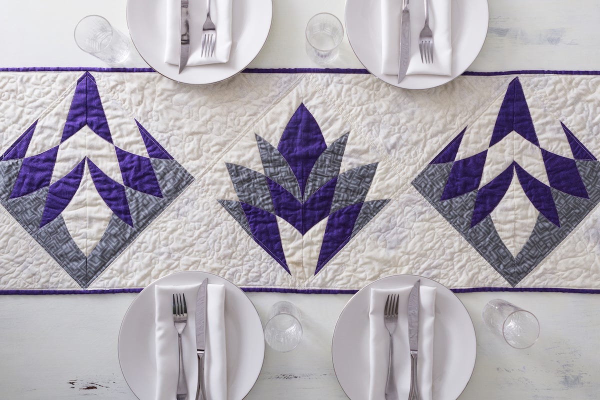 PQ11579-cleopatras-table-runner-lifestyle-HQ-blog-blog