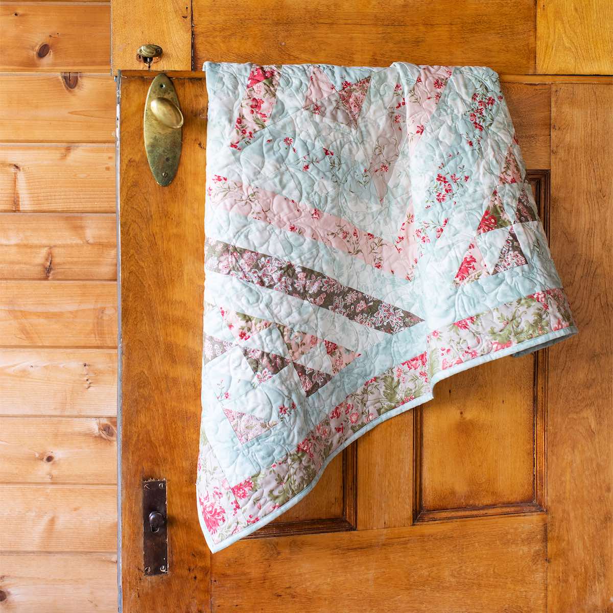 AccuQuilt's Top 7 Free Quilt Patterns of 2020